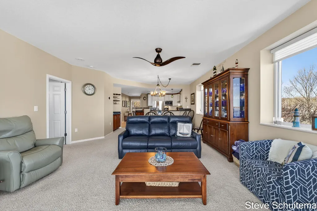 2964 Lakeshore Drive Muskegon City MI 49441