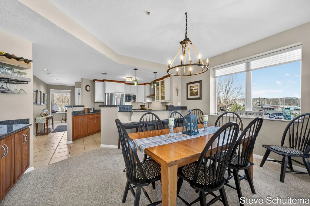 2964 Lakeshore Drive Muskegon City MI 49441