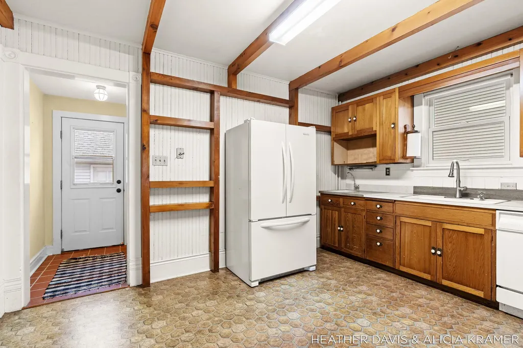 1755 South Shore Drive Park Township MI 49423