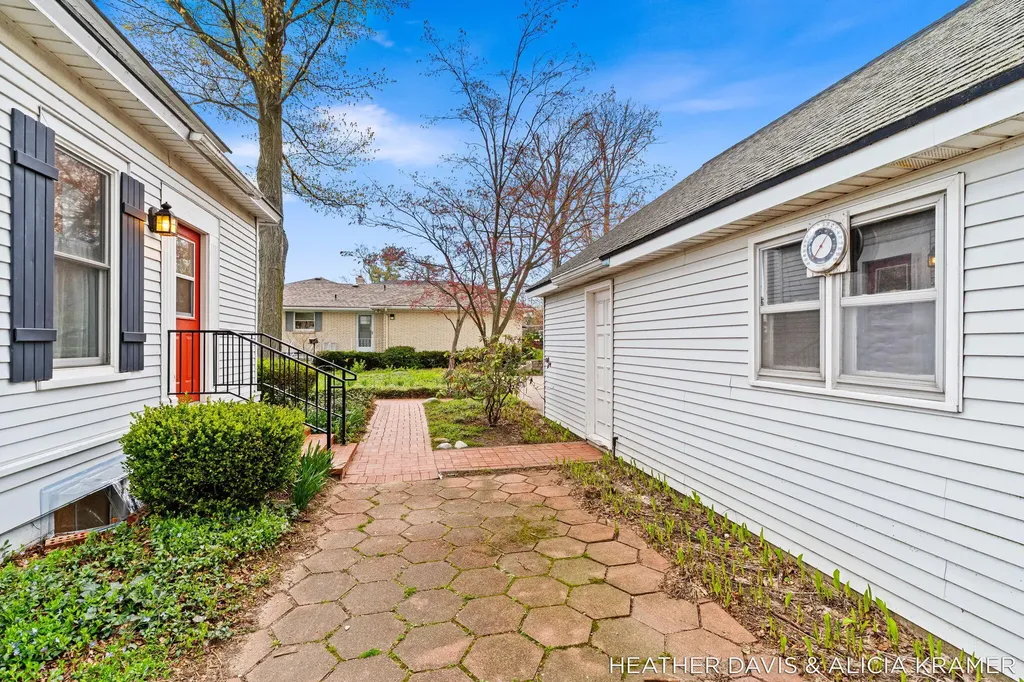 1755 South Shore Drive Park Township MI 49423