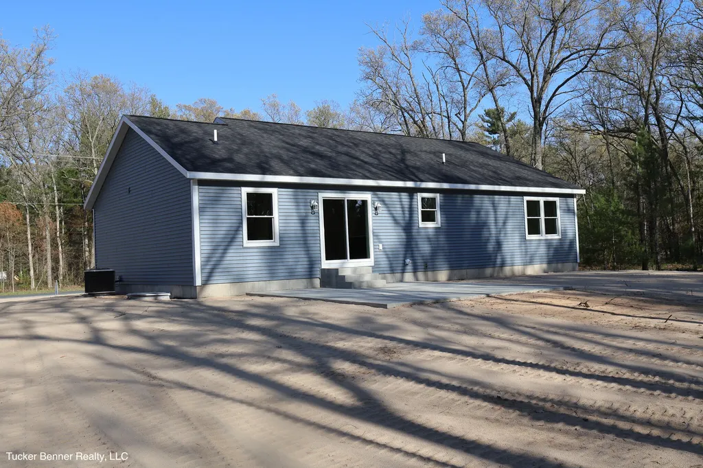 6771 Staple Road Dalton Township MI 49457