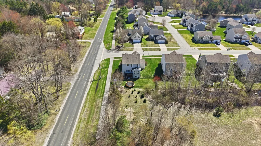 2384 Byerley Drive Fruitport Charter Township MI 49444