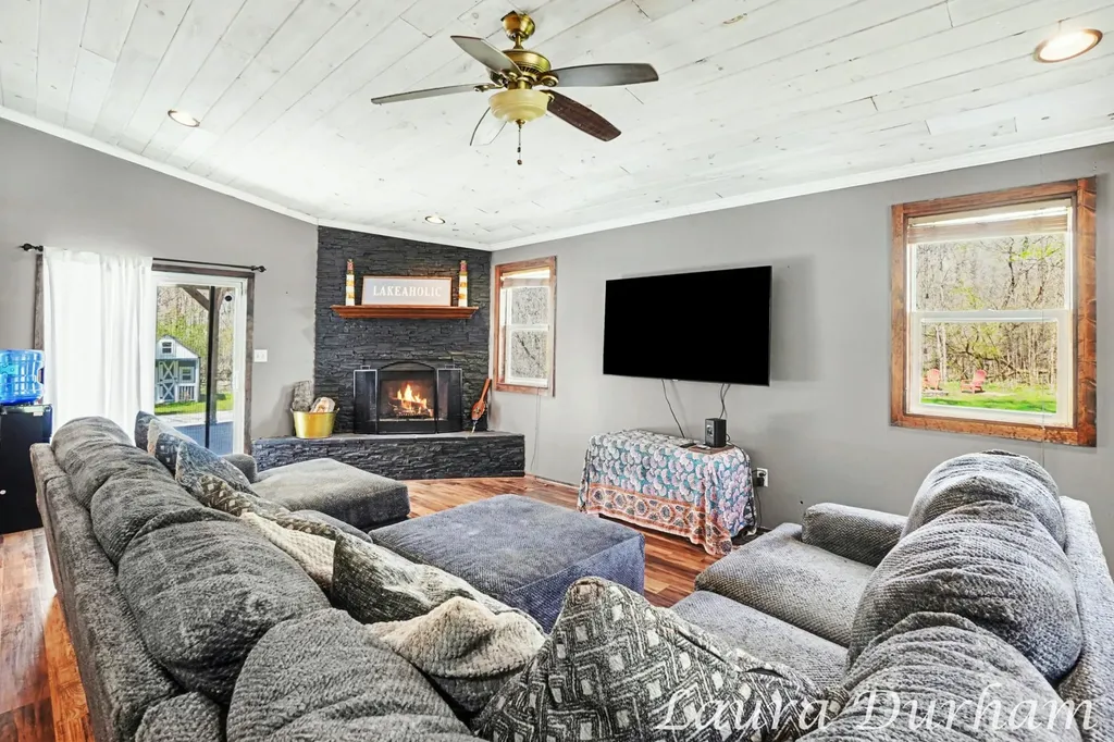 6935 116th Avenue Ganges Township MI 49408
