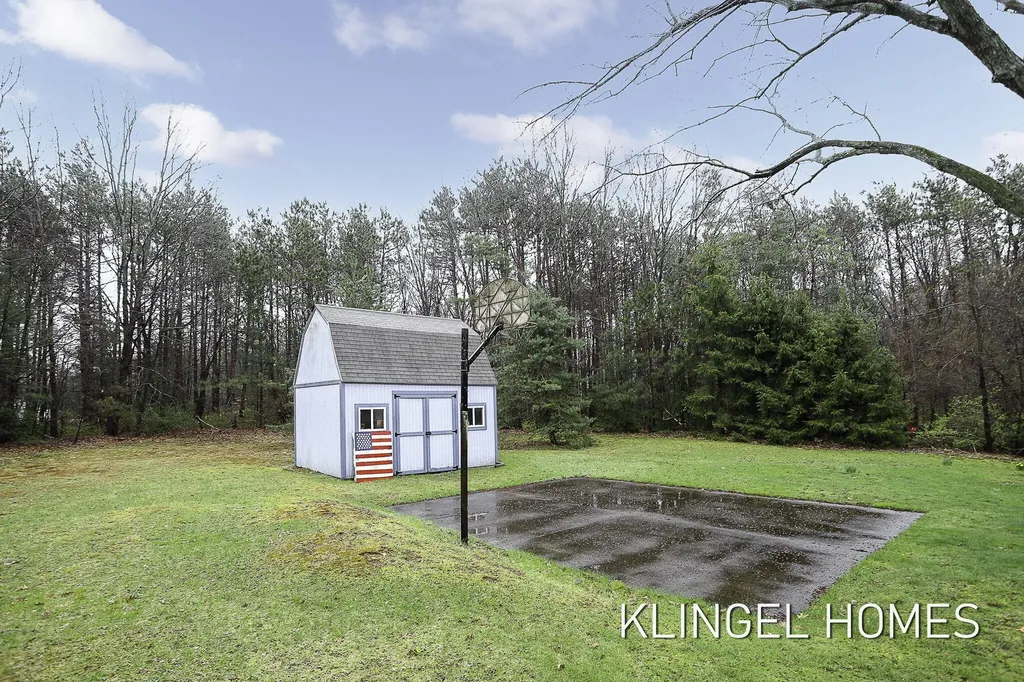 3450 Sheridan Drive Fruitport Charter Township MI 49444