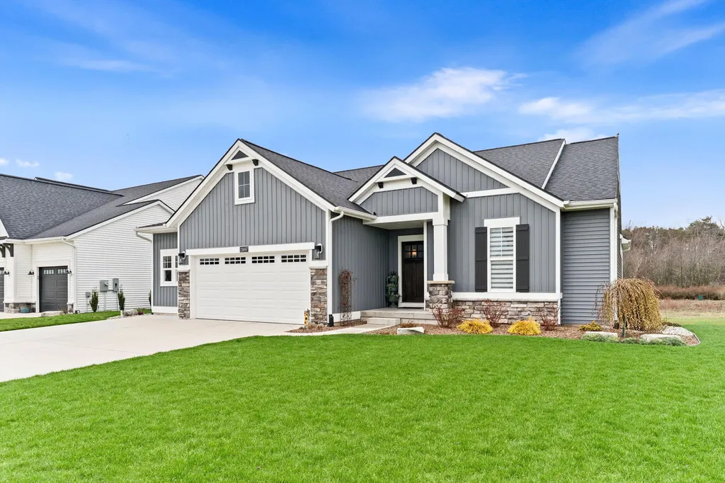 13697 Harrington Landing Holland Charter Township MI 49424