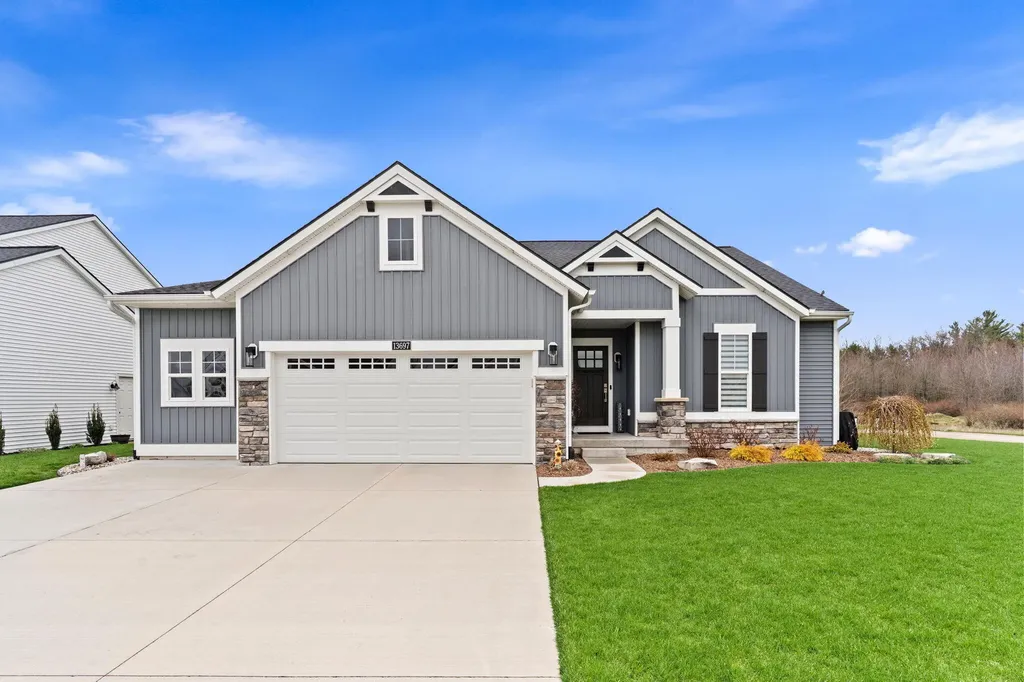 13697 Harrington Landing Holland Charter Township MI 49424