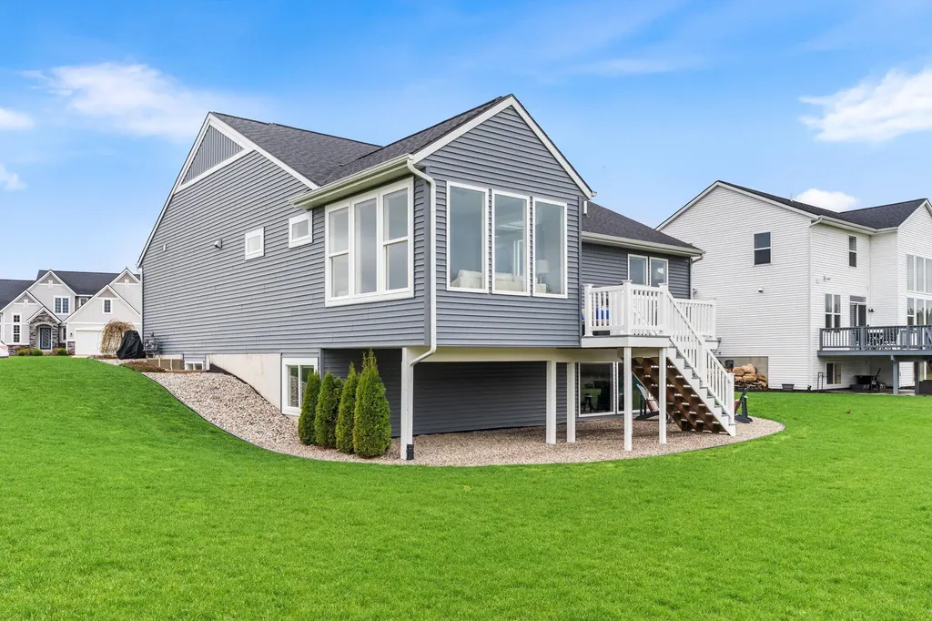 13697 Harrington Landing Holland Charter Township MI 49424