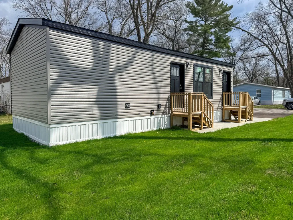 2340 Beech Street Cedar Creek Township MI 49457