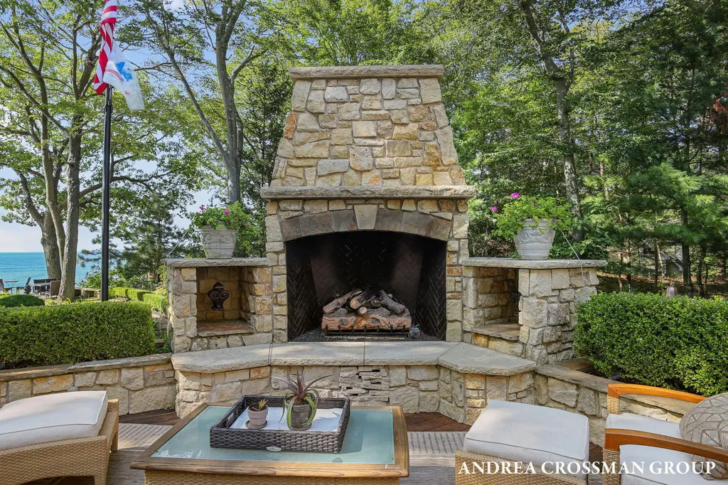 4076 Fiddlers Way Laketown Township MI 49423