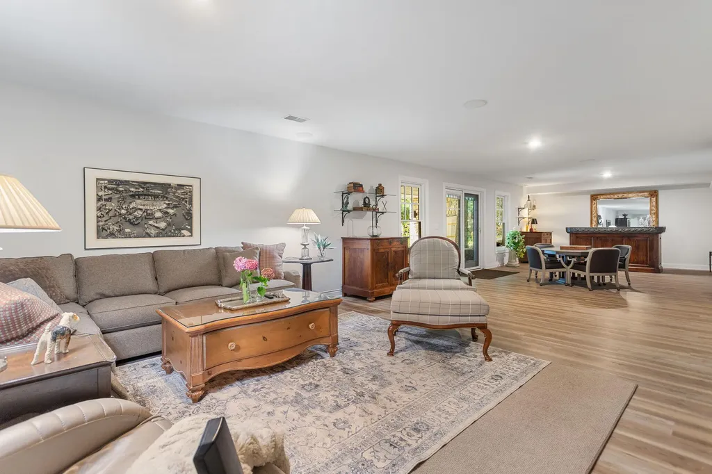 4076 Fiddlers Way Laketown Township MI 49423