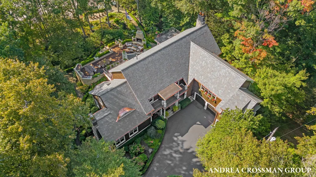 4076 Fiddlers Way Laketown Township MI 49423