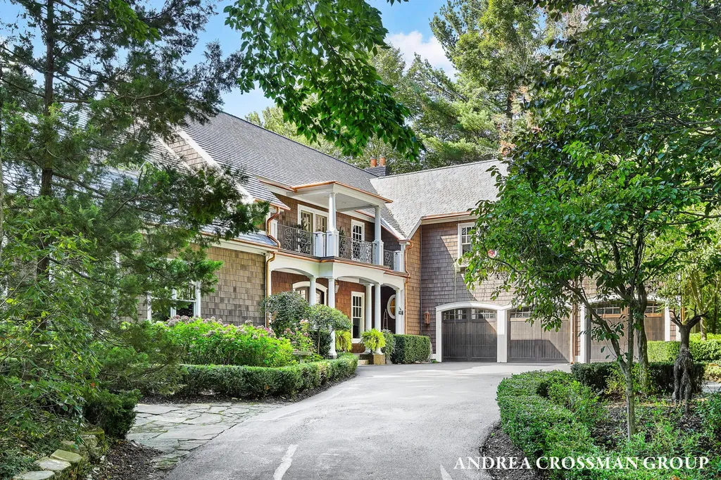 4076 Fiddlers Way Laketown Township MI 49423