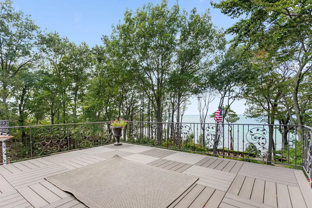 4076 Fiddlers Way Laketown Township MI 49423