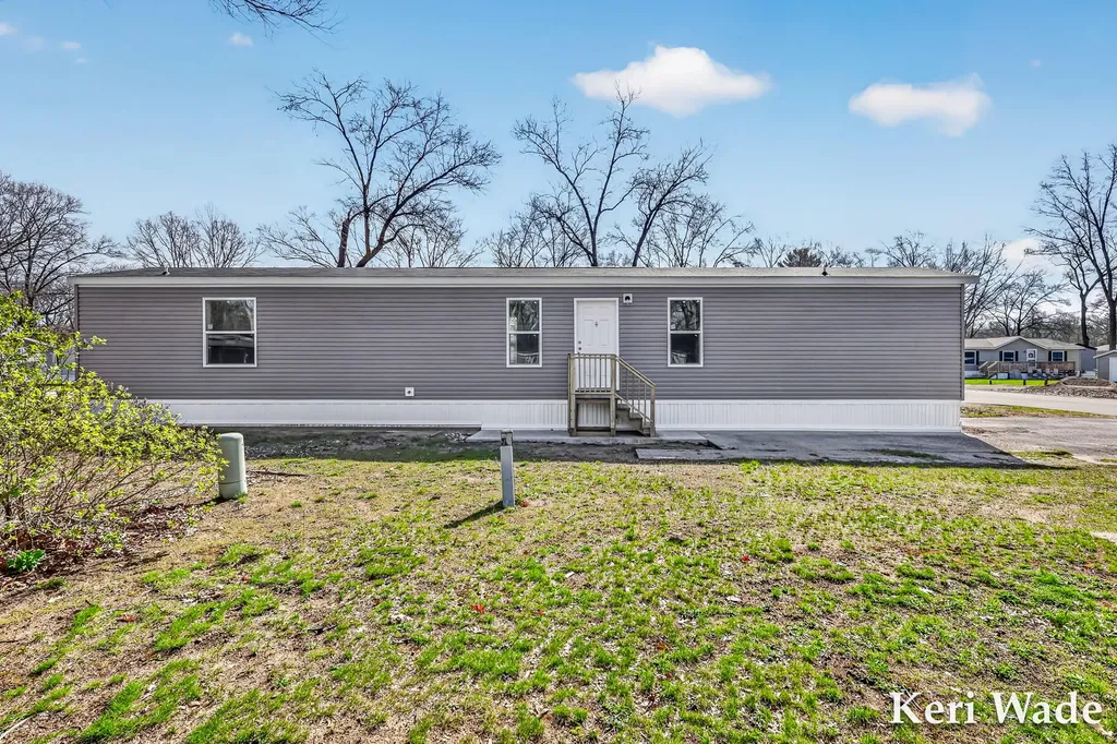 2359 Maple Street Cedar Creek Township MI 49457