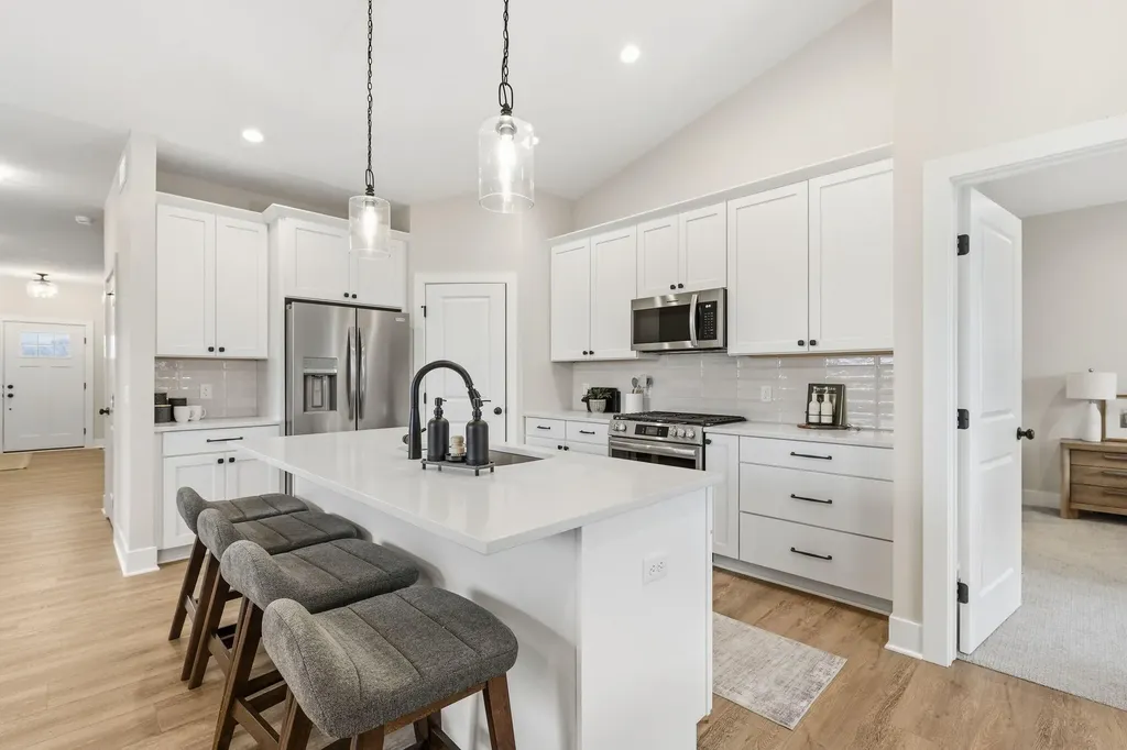 11905 Smithfield Drive Holland Charter Township MI 49424