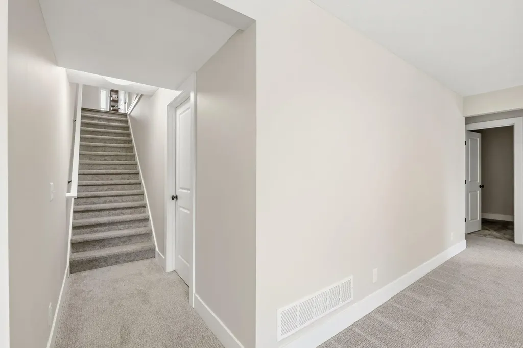 11905 Smithfield Drive Holland Charter Township MI 49424
