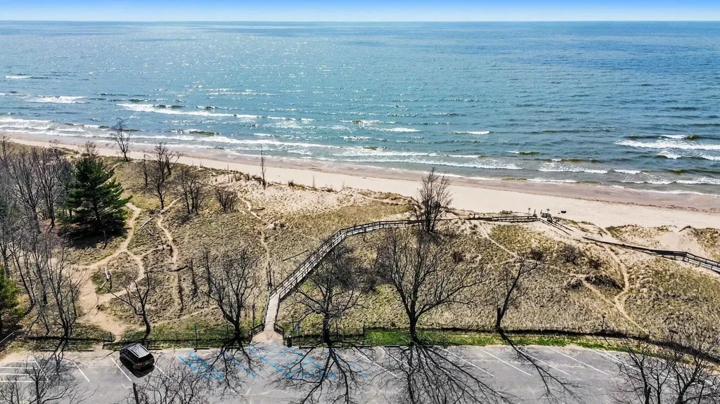2897 Duneside Trail Muskegon City MI 49441