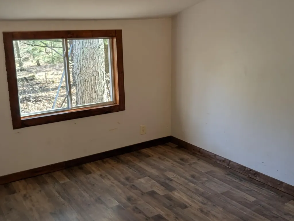 2032 S Mill Iron Road Muskegon Charter Township MI 49442