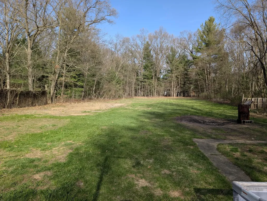 2032 S Mill Iron Road Muskegon Charter Township MI 49442