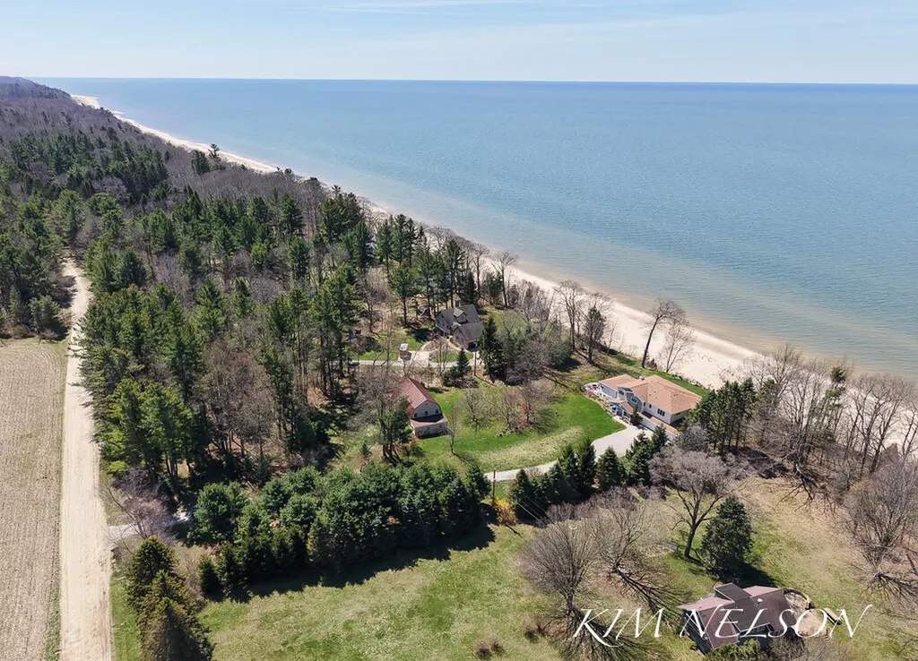 8937 S Indian Hills Road Claybanks Township MI 49437