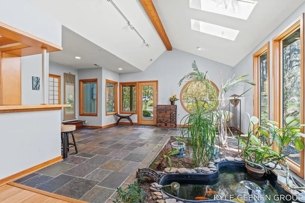 1140 Marigold Lane Park Township MI 49424