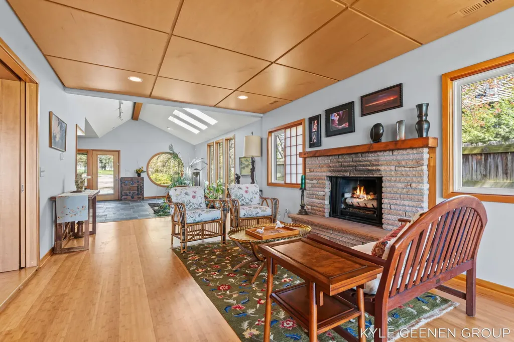 1140 Marigold Lane Park Township MI 49424