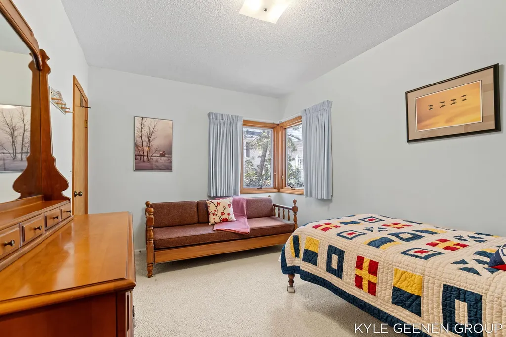 1140 Marigold Lane Park Township MI 49424