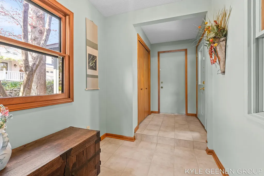 1140 Marigold Lane Park Township MI 49424