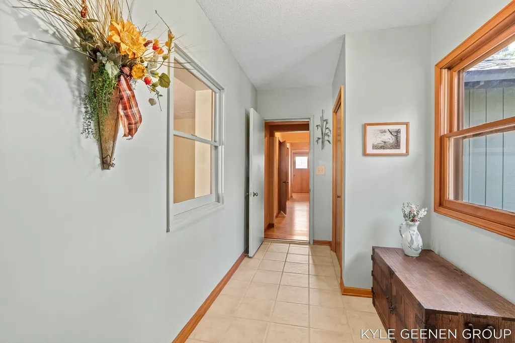 1140 Marigold Lane Park Township MI 49424