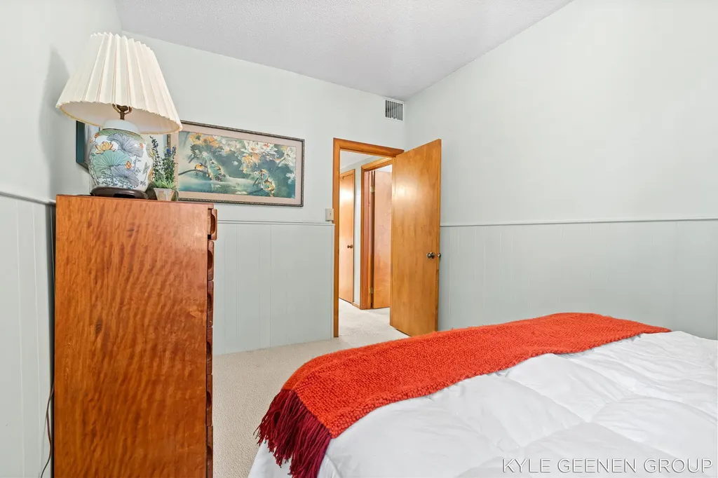 1140 Marigold Lane Park Township MI 49424