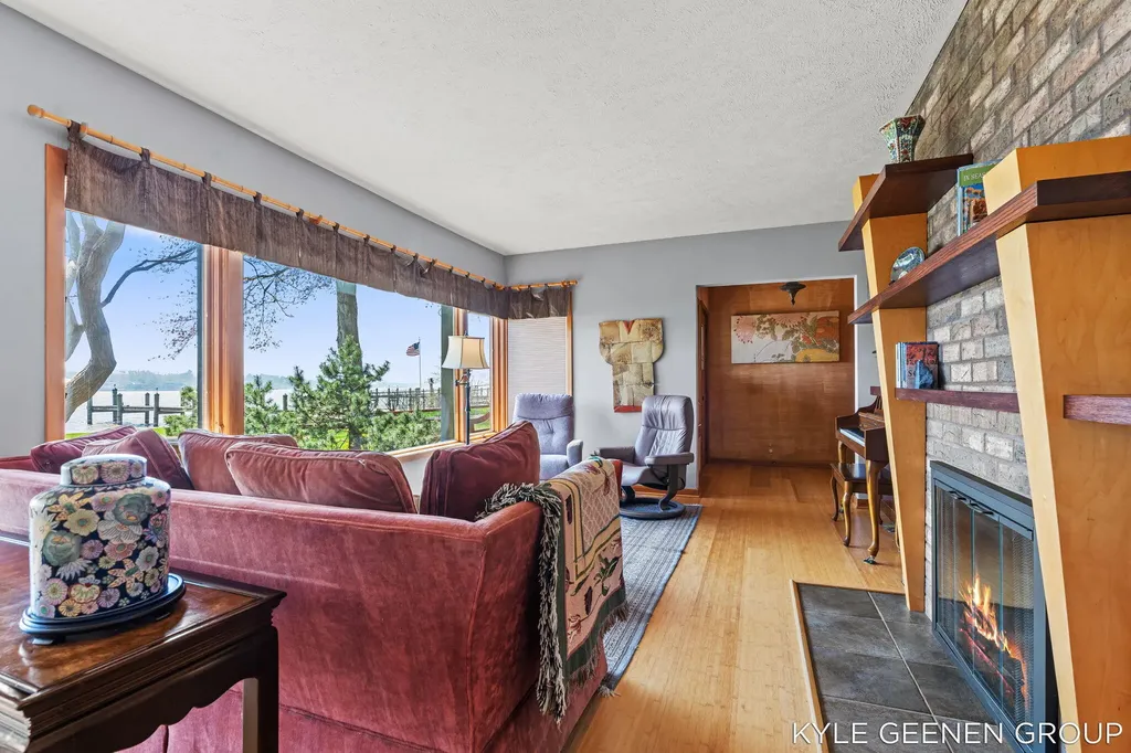 1140 Marigold Lane Park Township MI 49424