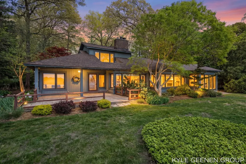 1140 Marigold Lane Park Township MI 49424