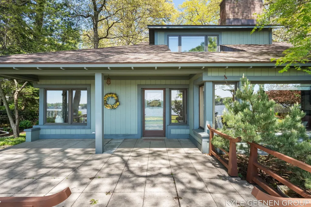 1140 Marigold Lane Park Township MI 49424