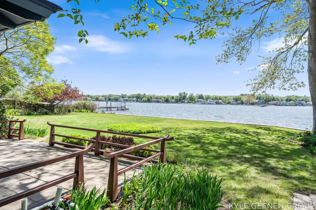 1140 Marigold Lane Park Township MI 49424