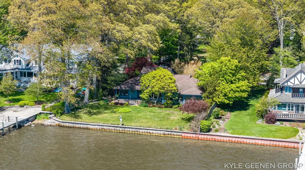 1140 Marigold Lane Park Township MI 49424