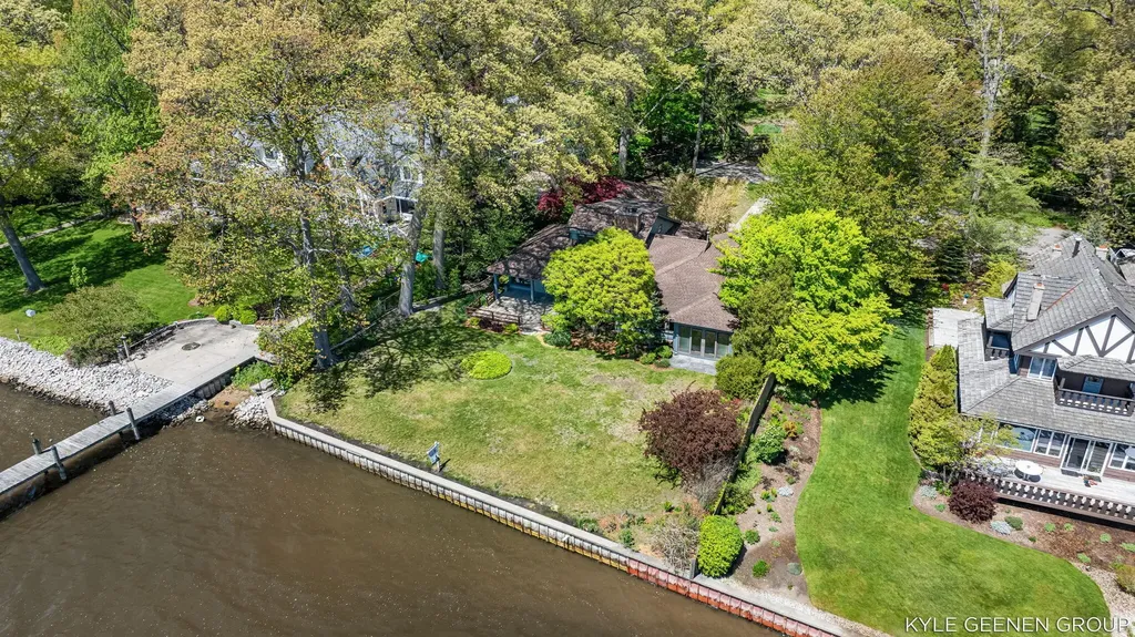 1140 Marigold Lane Park Township MI 49424