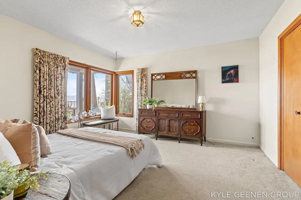 1140 Marigold Lane Park Township MI 49424