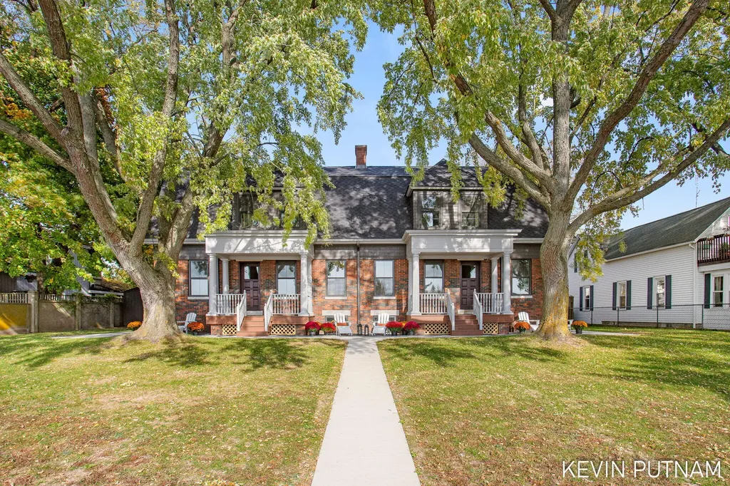 103 N Pier Street St. Joseph City MI 49085