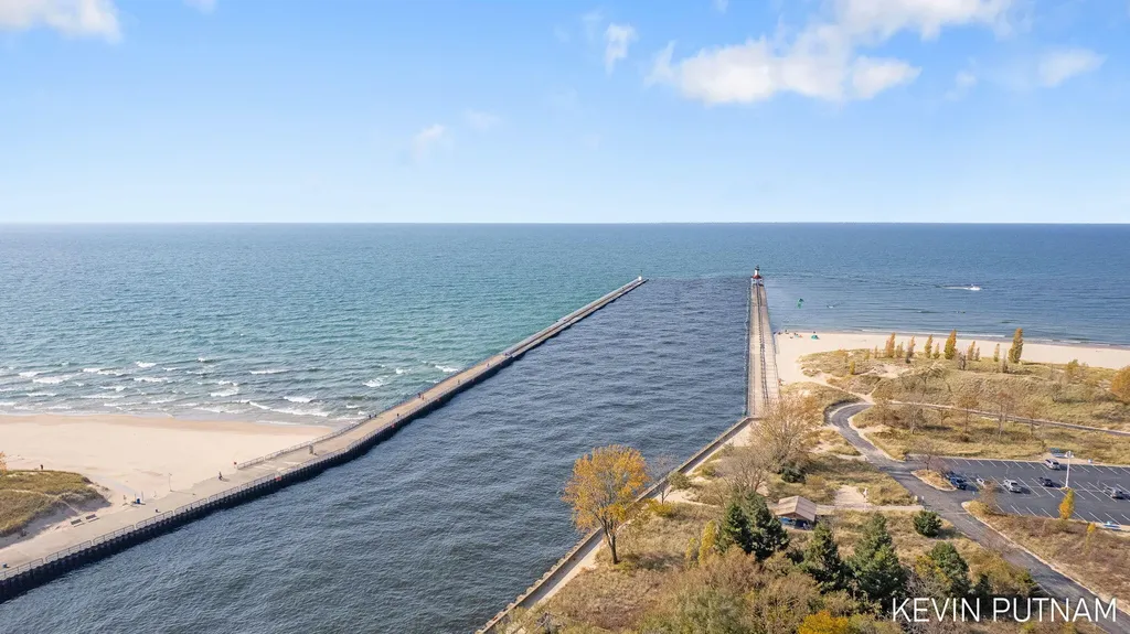 103 N Pier Street St. Joseph City MI 49085