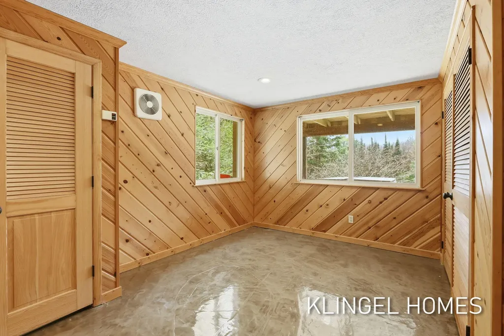 1065 S Mcmasters Bridge Road South Branch Township MI 49738