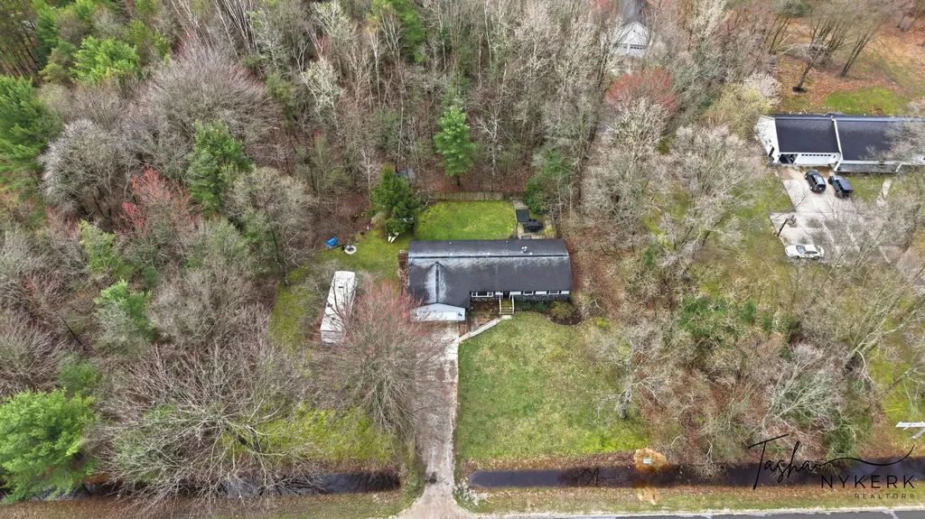2467 Fenner Road Laketon Township MI 49445