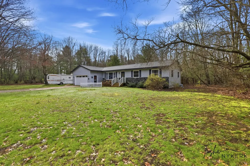 2467 Fenner Road Laketon Township MI 49445