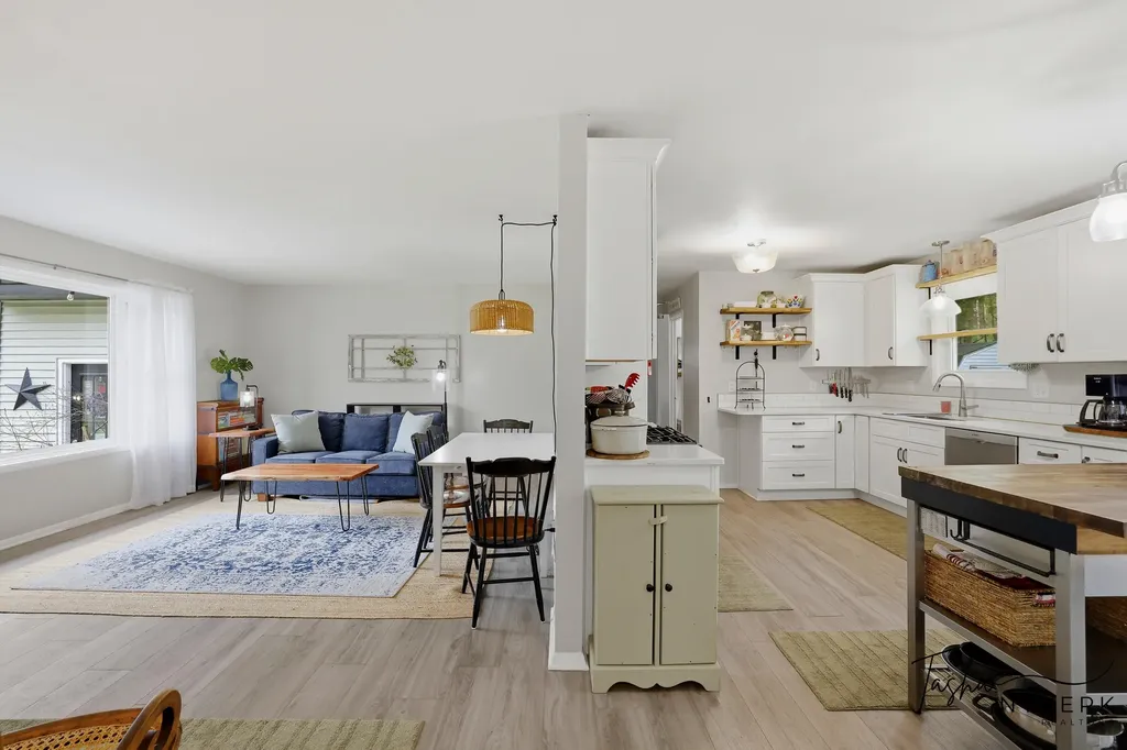2467 Fenner Road Laketon Township MI 49445
