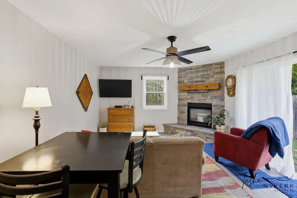 2467 Fenner Road Laketon Township MI 49445