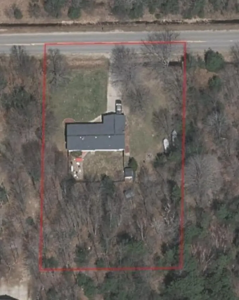 2467 Fenner Road Laketon Township MI 49445