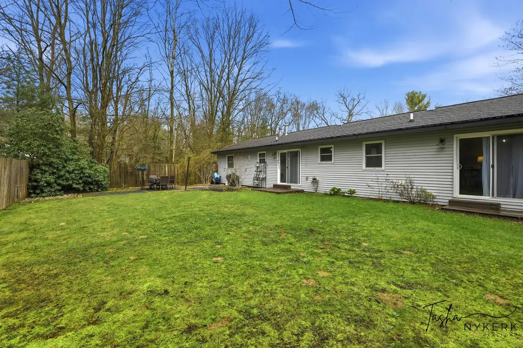 2467 Fenner Road Laketon Township MI 49445