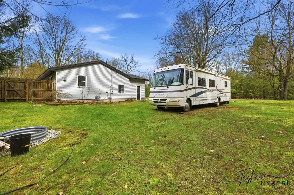 2467 Fenner Road Laketon Township MI 49445