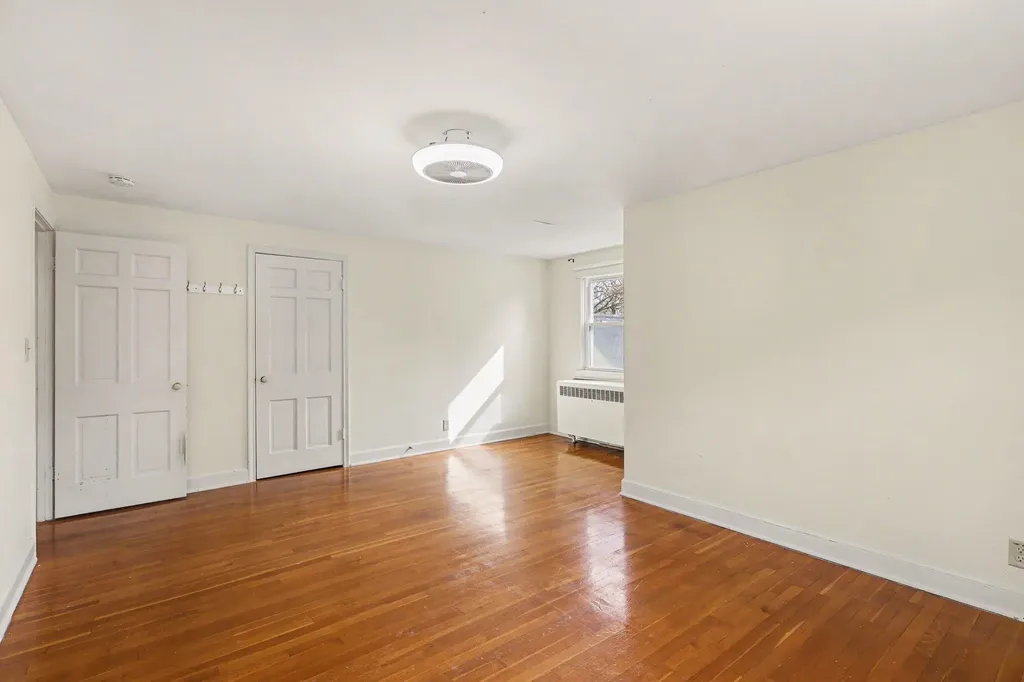 2129 Miner Avenue Muskegon City MI 49441