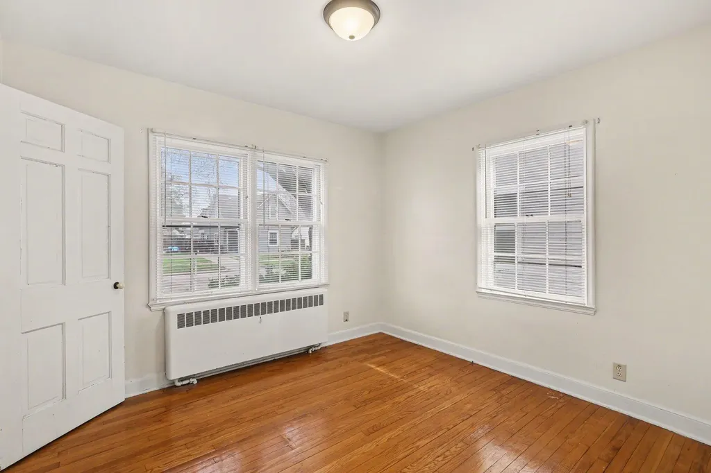 2129 Miner Avenue Muskegon City MI 49441