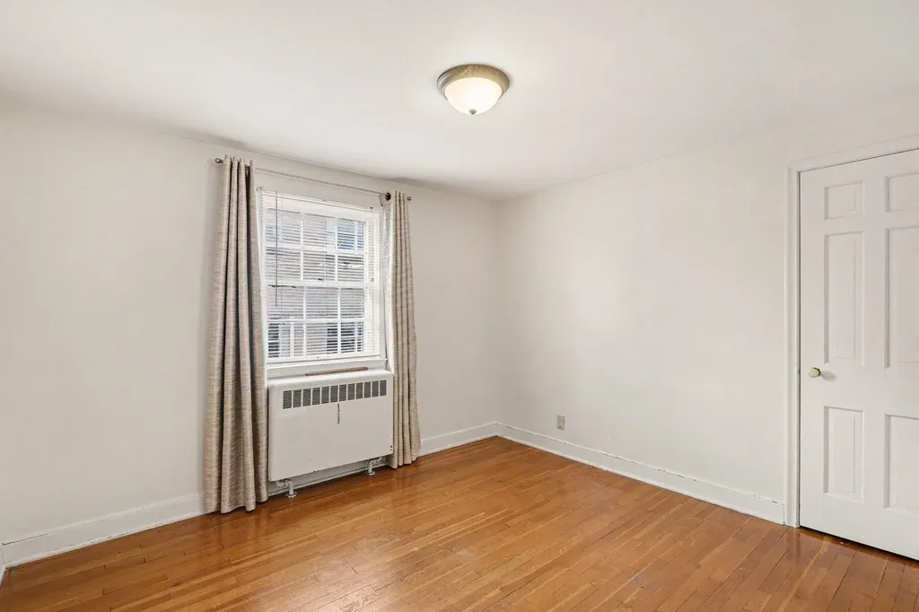2129 Miner Avenue Muskegon City MI 49441